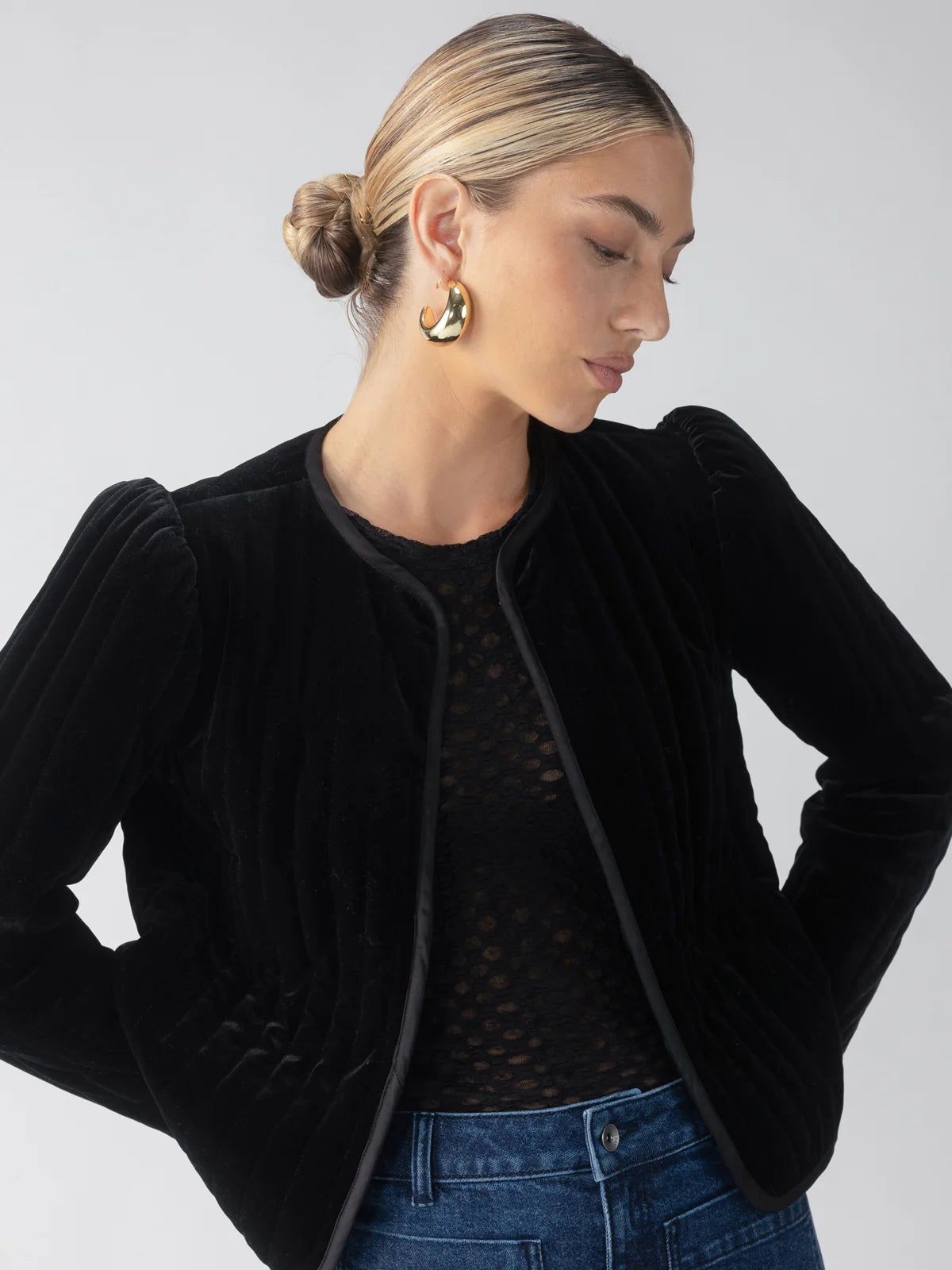 SANCTUARY Quilted Velvet Jacket- Black