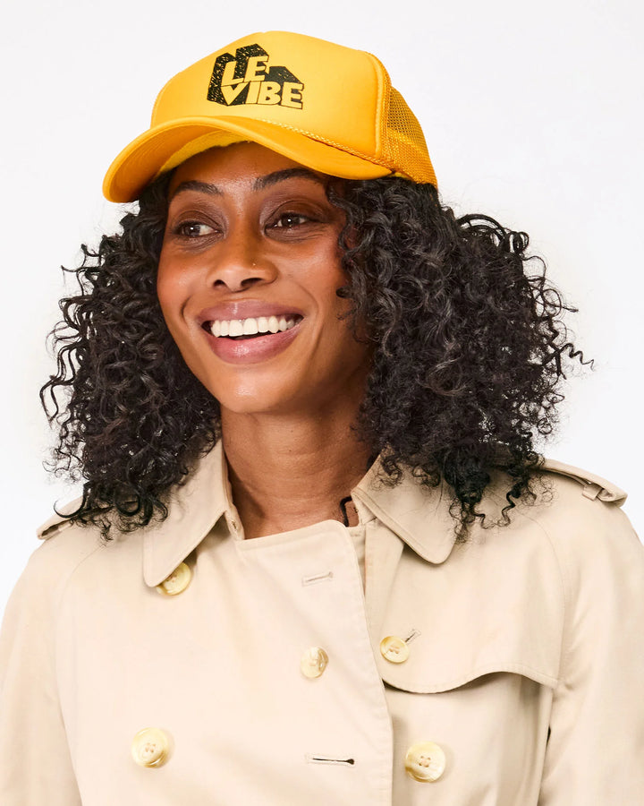 Trucker Hat Le Vibe - Marigold