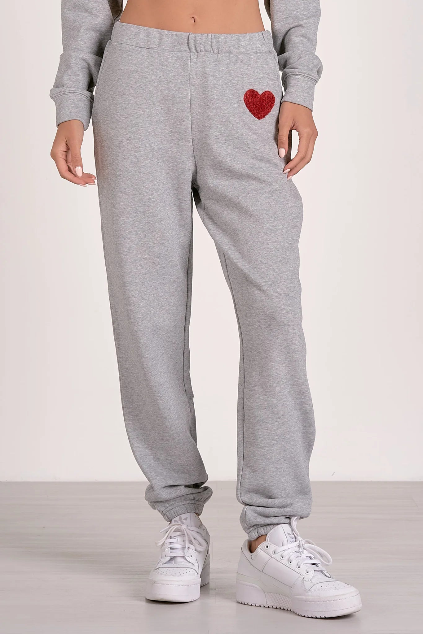 Jogger With Heart - Light Grey