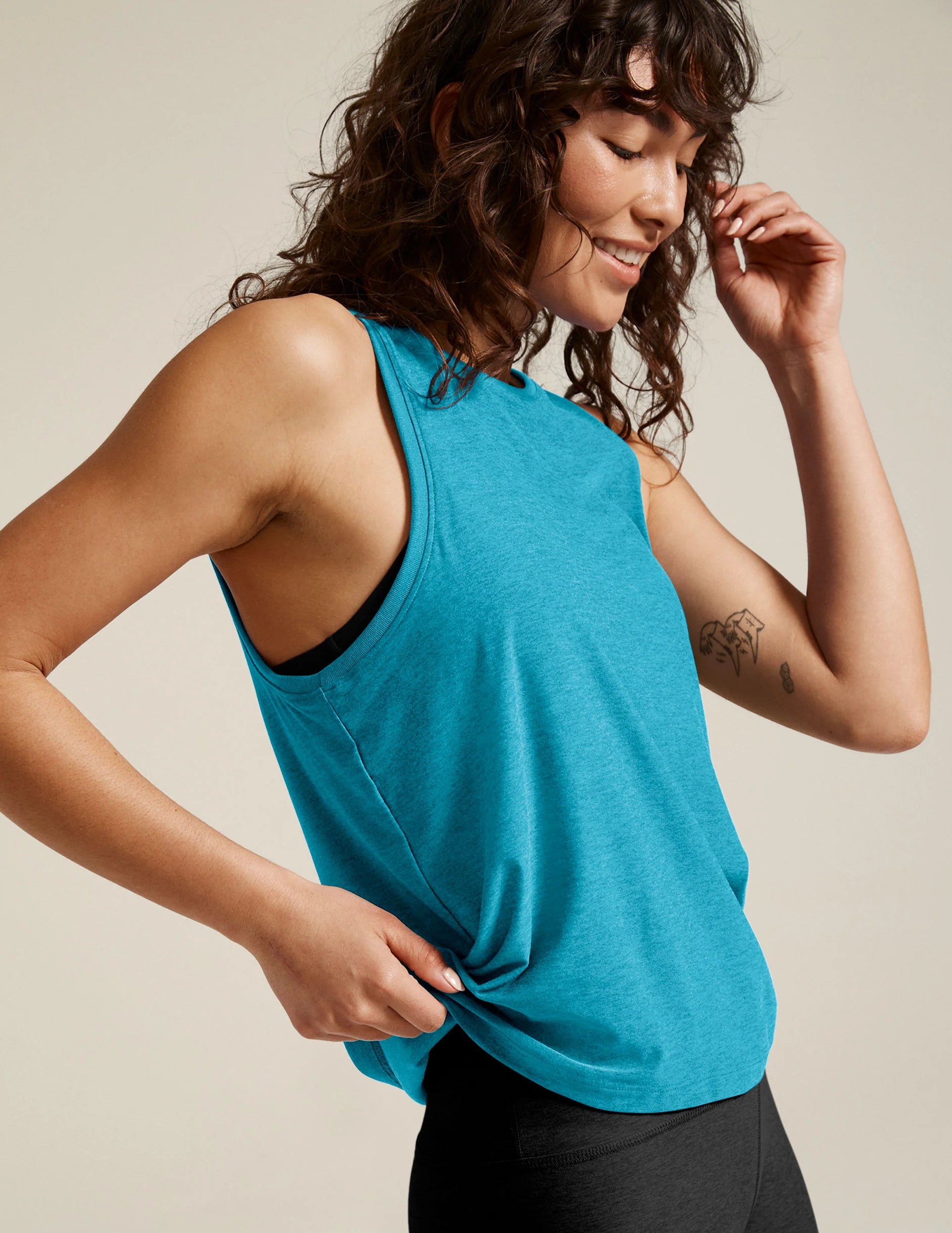 BEYOND YOGA Featherweight Rebalance Tank - Cali Blue Heather