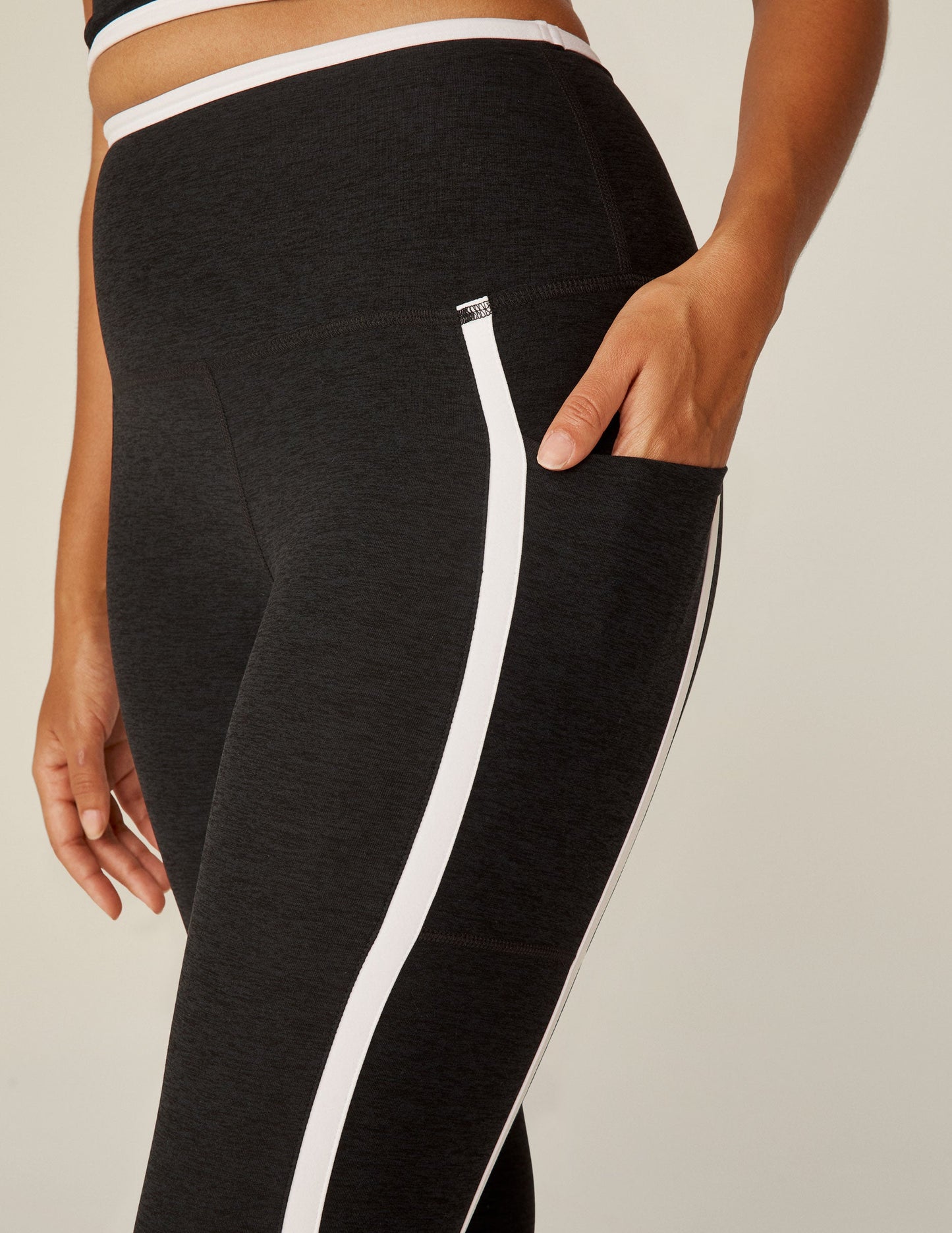 BEYOND YOGA Spacedye New Moves High Waisted Midi Legging - darkestnight/white