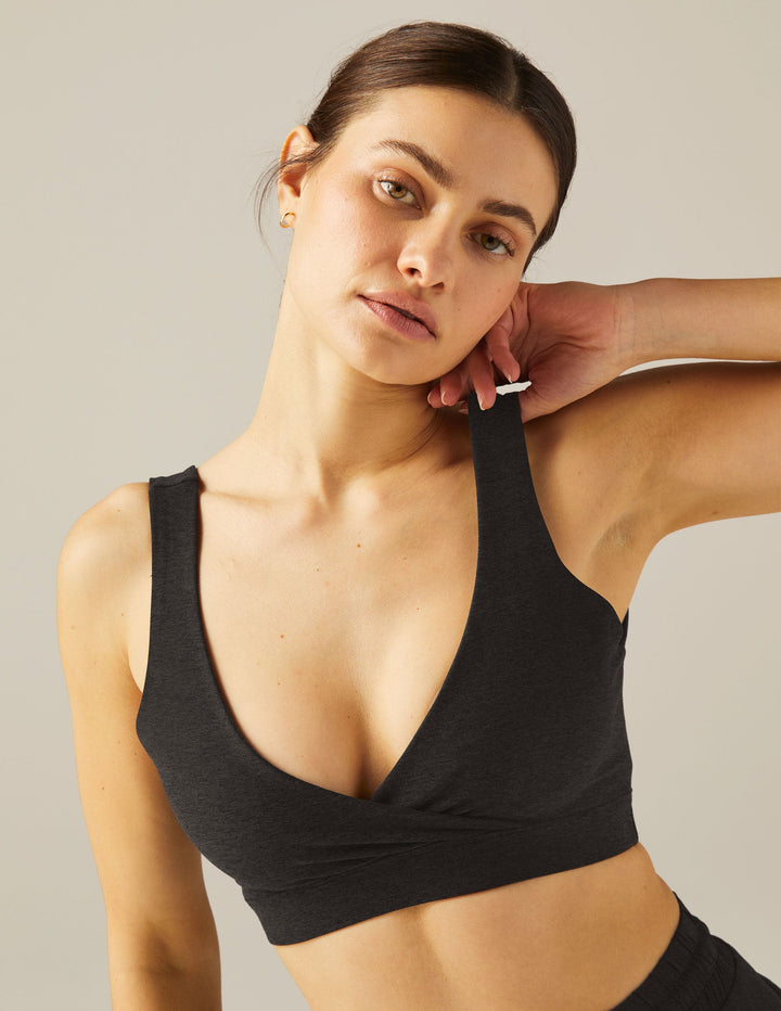 BEYOND YOGA Spacedye Crossover Bra - Darkest Night