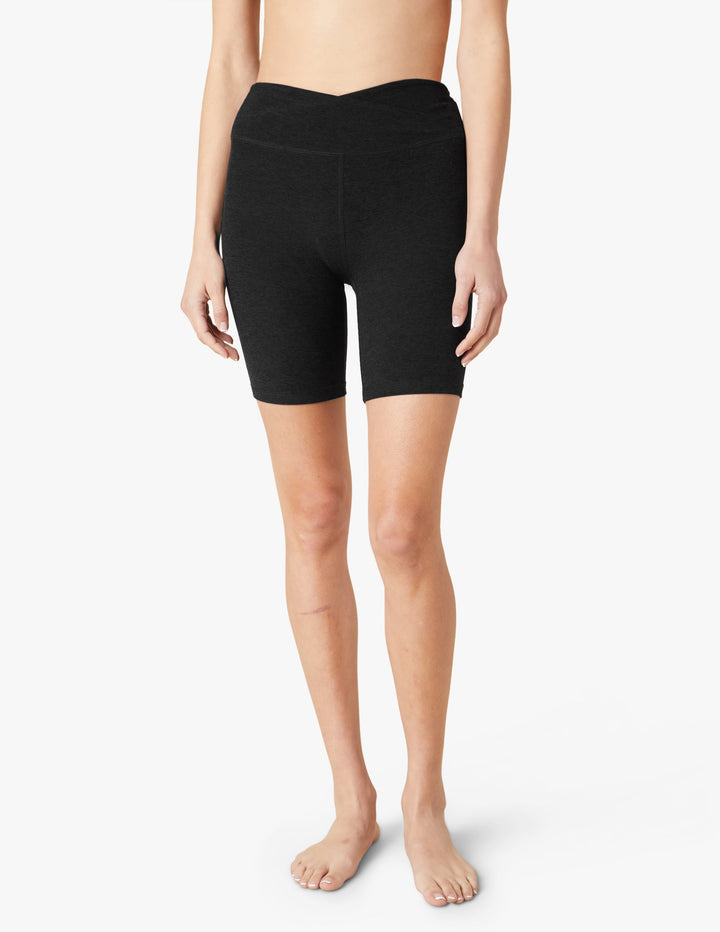 BEYOND YOGA S.D. At Your Leisure HW Biker Short-Darkest Night